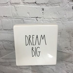 🚨FLASH SALE🚨Rae Dunn “DREAM BIG” Desk Paperweight